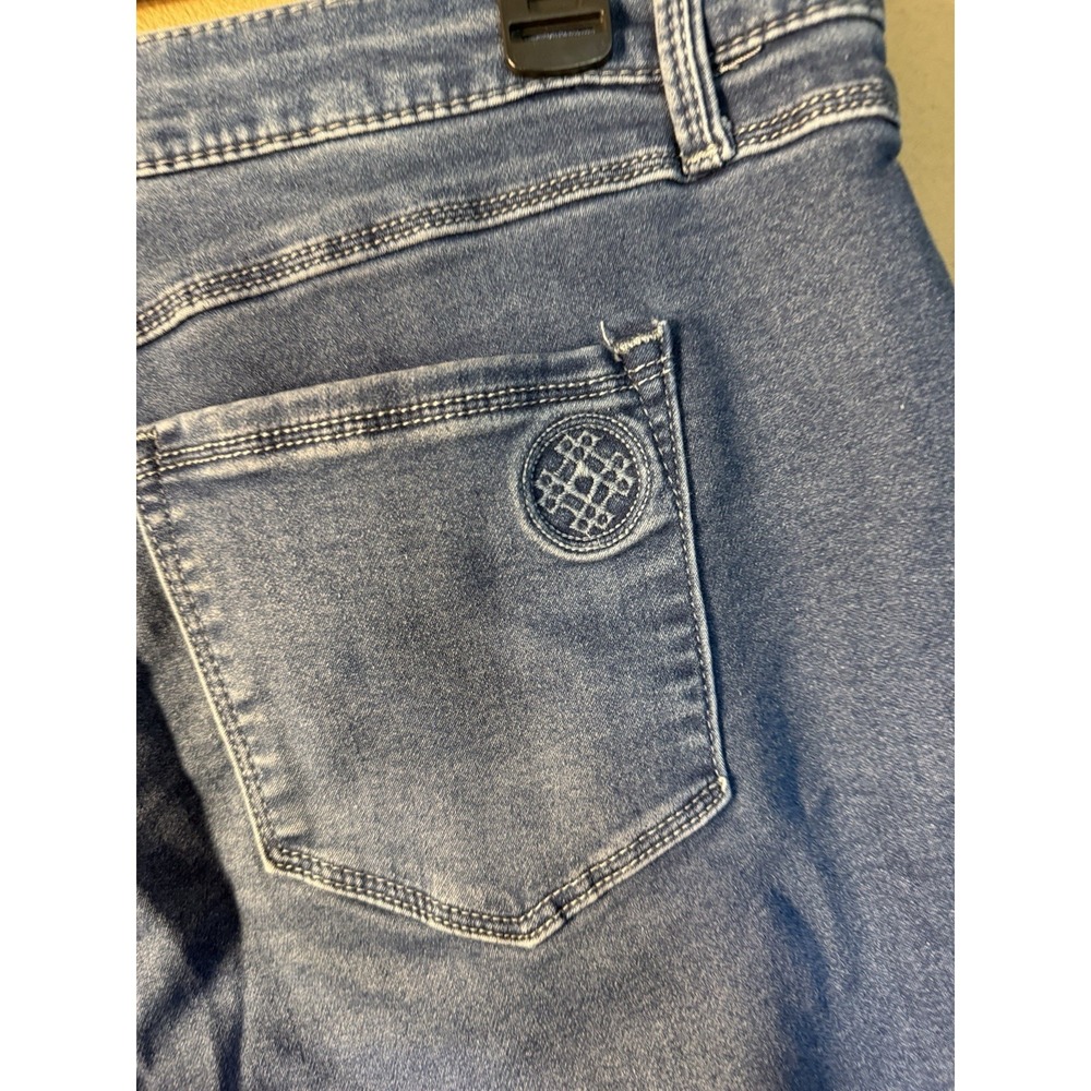 Laurie Felt Knit Clean Jean Pull On Bootcut Women Size Large Medium Wash Jean - Picture 4 of 8